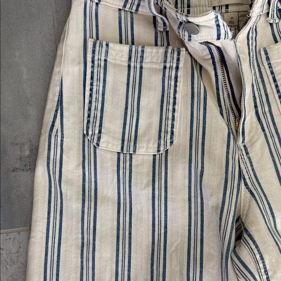 Striped Wide-Leg Pants - Picture 2 of 3